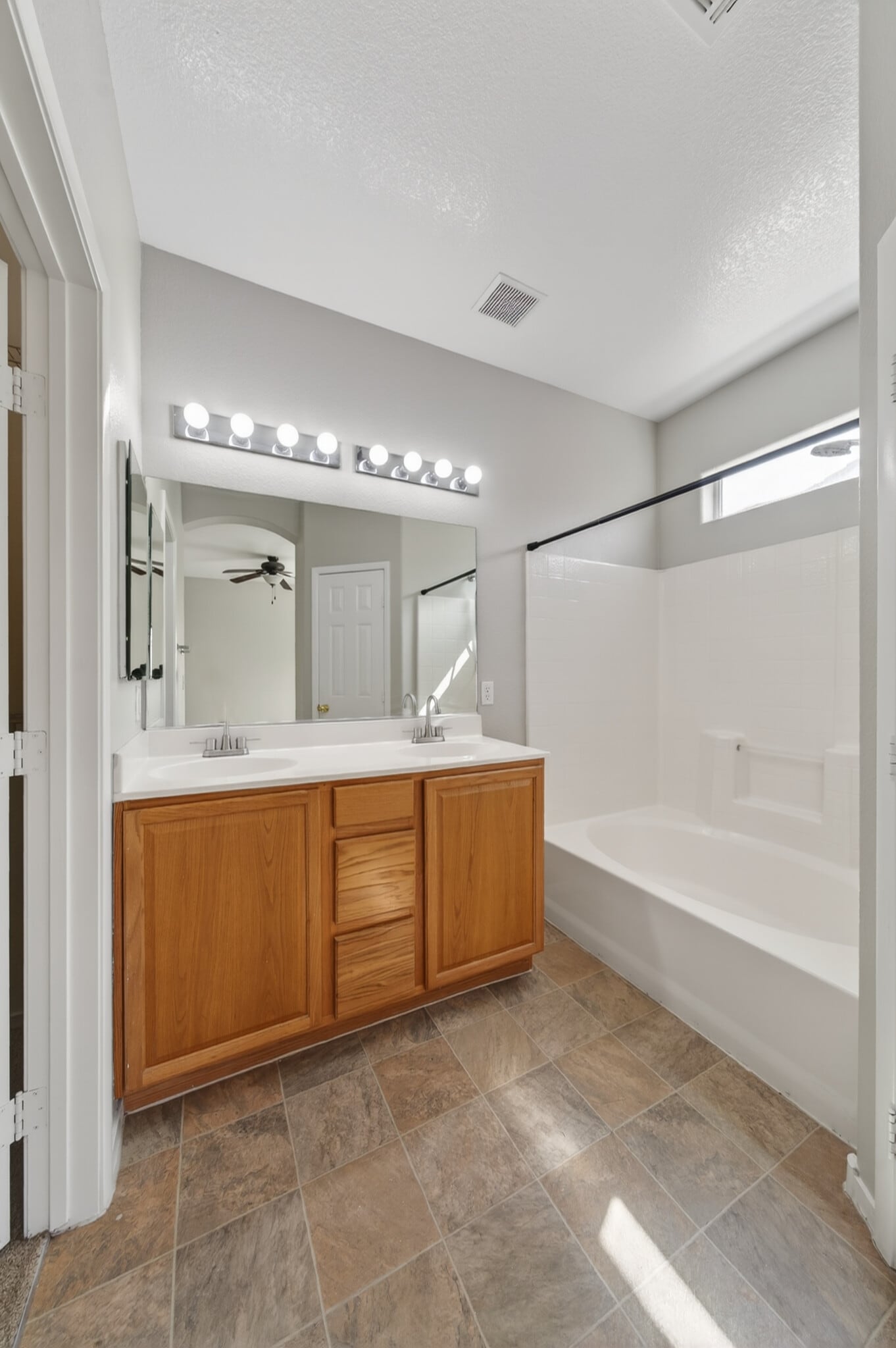 Building Photo - 6321 Blowing Sky St