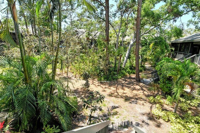 Building Photo - 1720 Glenhouse Dr