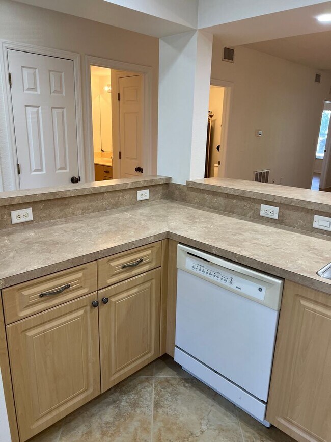 Building Photo - The Porches of Deep Creek Punta Gorda