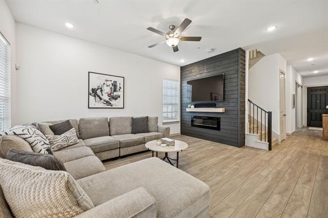 Building Photo - 1000 Redbrick Ln