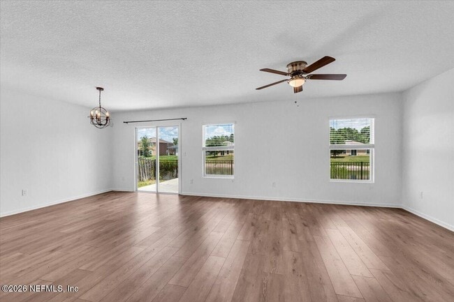 Building Photo - 10281 Magnolia Hills Dr
