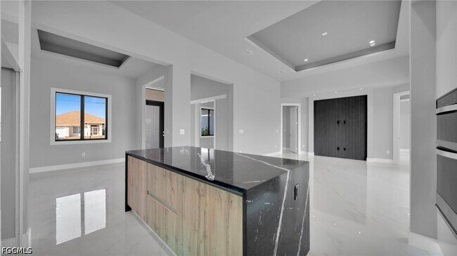 Building Photo - 1521 NW 37th Ave