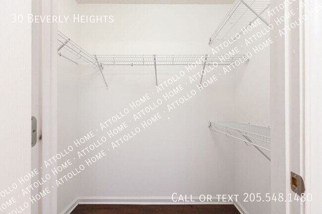 Building Photo - 30 Beverly Heights