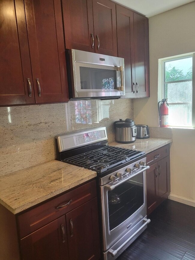 Building Photo - 714 N Federal Hwy