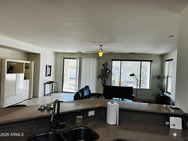 Building Photo - 2572 N 165th Dr