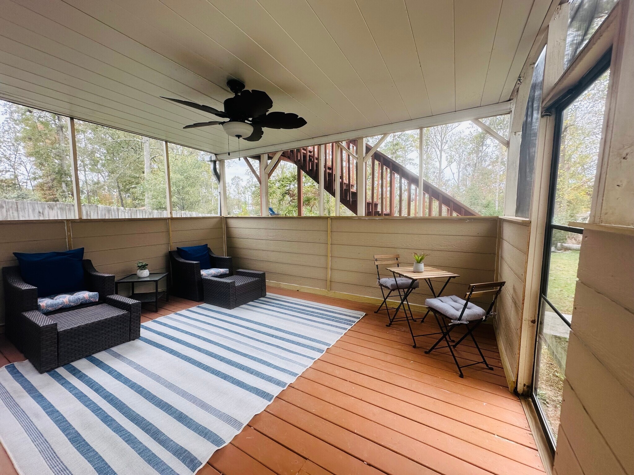 Private Enclosed Patio - 3108 Linsley Ct SW