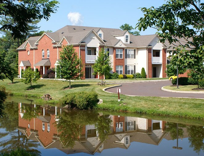 Fox Ridge and Fox Ridge at Lakeside - Fox Ridge and Lakeview Apartments