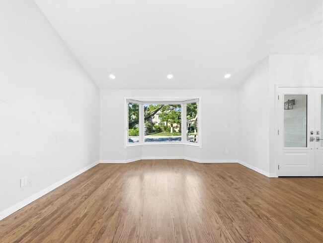 Building Photo - 6213 S Galena Way