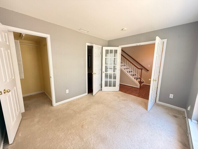 Building Photo - 15641 Castle Watch Ave