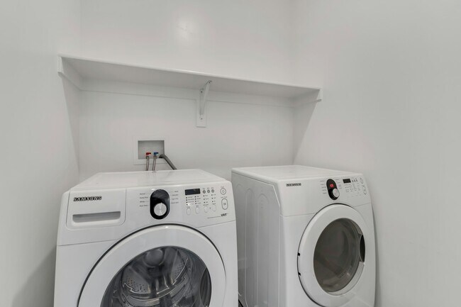 Building Photo - 501 S 1080 W