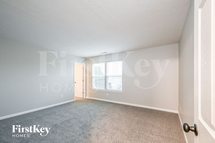 Building Photo - 1536 Maplewood Ln