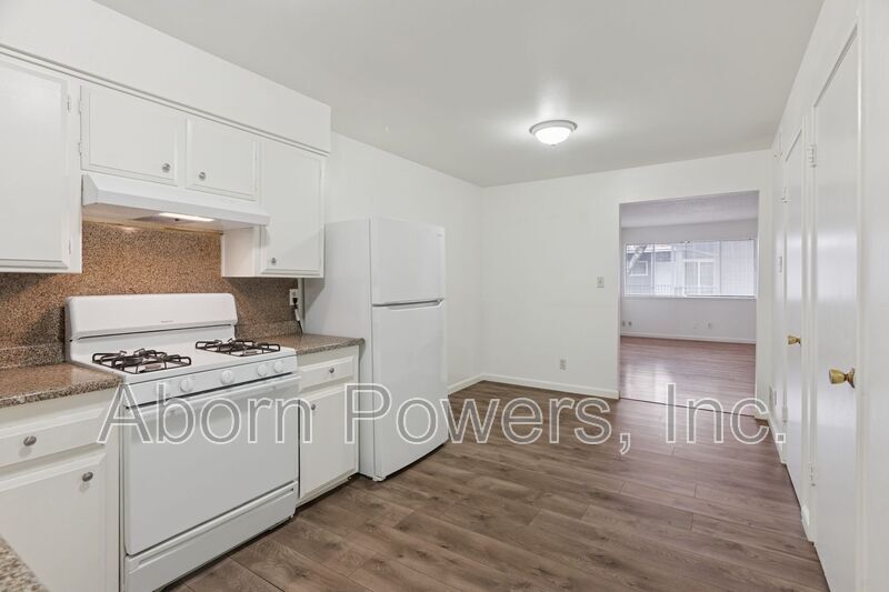 Building Photo - 1215 Williams Way