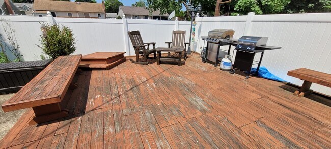 Building Photo - 6 Albergo Ct