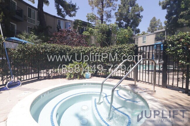 Building Photo - 4860 Rolando Ct