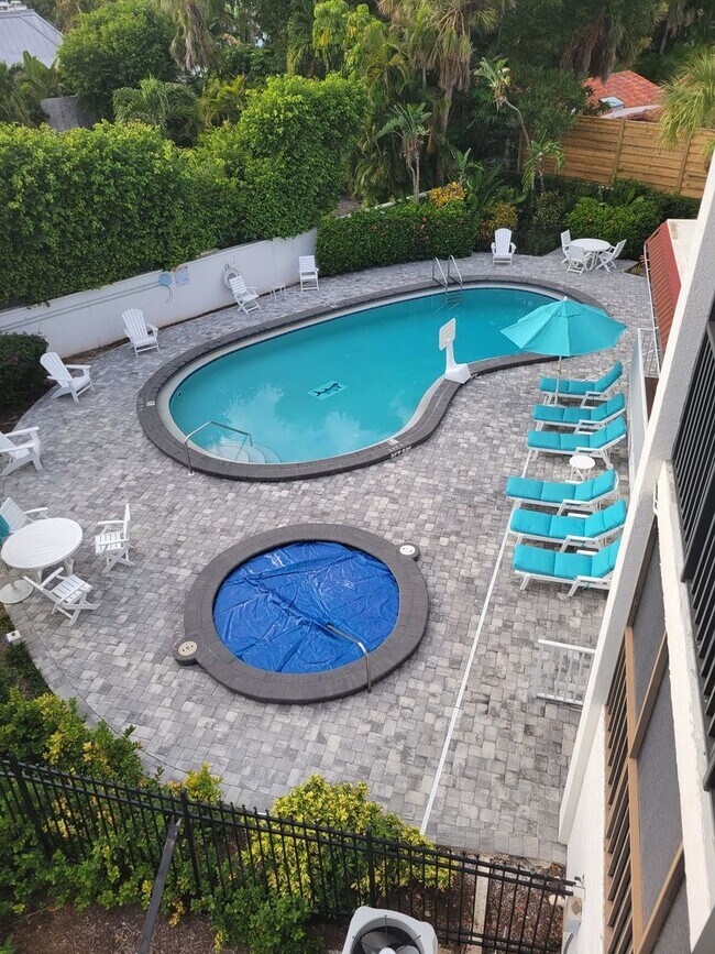 Attn Boaters! Boca Grande, FL Large Boat Slip Included! 3 BR 2 Bath - Attn Boaters!  Boca Grande, FL Large Boat Slip Included!  3 BR 2 Bath