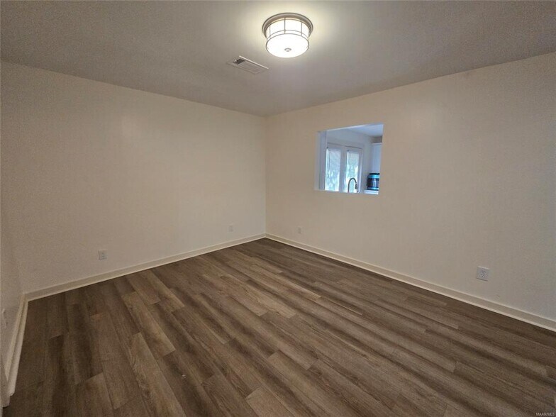 Building Photo - 3024 Pelzer Ave