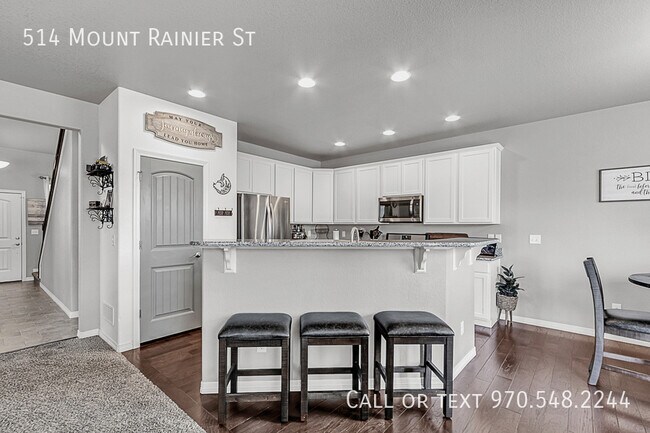 Building Photo - 514 Mount Rainier St