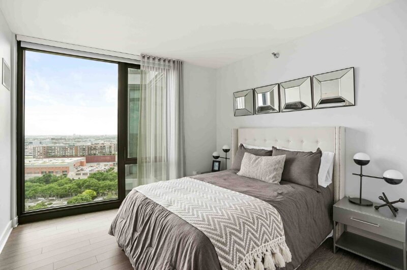 Building Photo - 1035 S State St