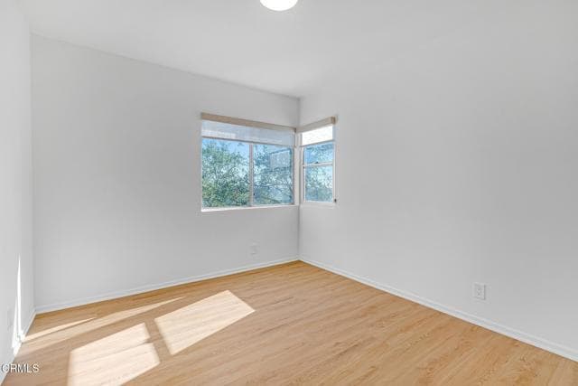 Building Photo - 1685 Poppy Peak Dr