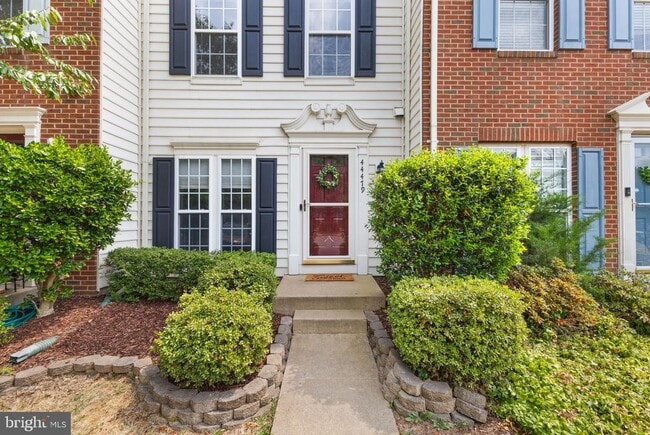 Building Photo - 44479 Watertown Terrace