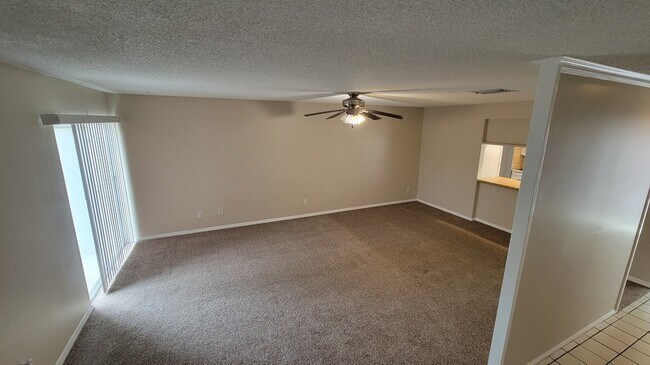 Building Photo - 7910 Citrus Dr