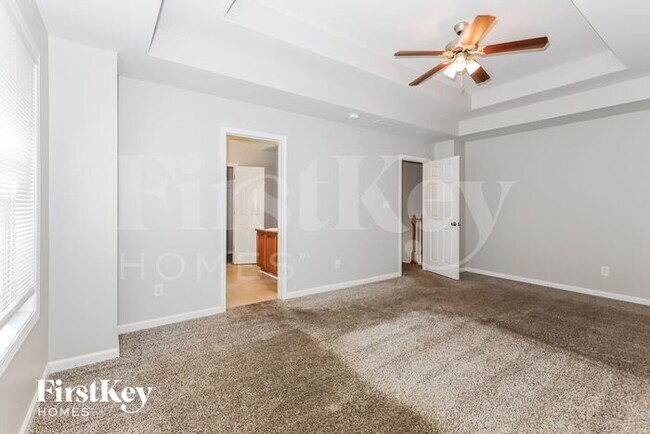 Building Photo - 41 Citadel Dr