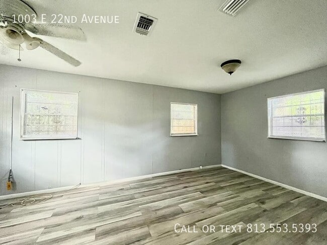 Building Photo - 1003 E 22nd Ave.