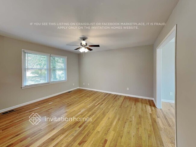 Building Photo - 4156 Rockbridge Heights Dr