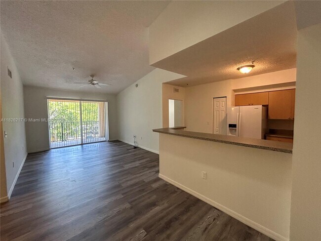 Building Photo - 2360 E Preserve Way