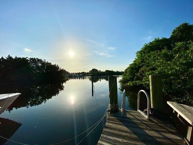 Building Photo - 731 Hummingbird Way