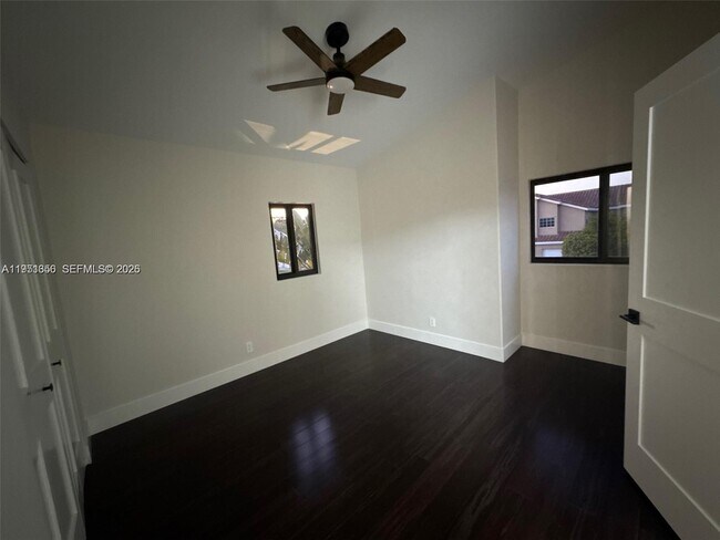 Building Photo - 20160 NW 9th Dr