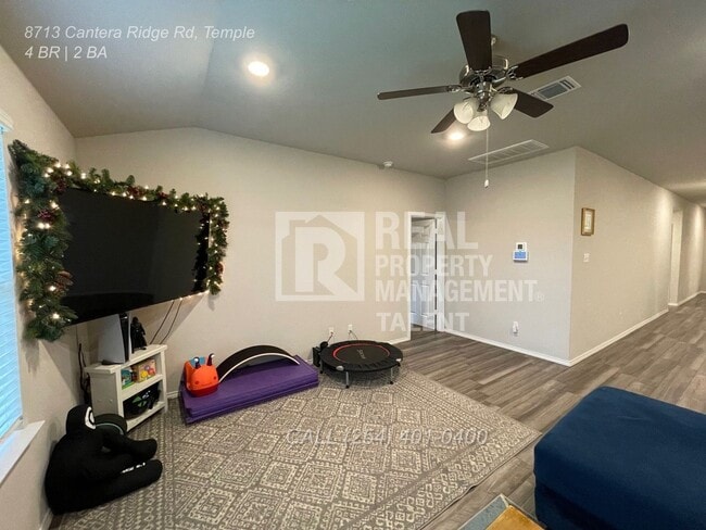 Building Photo - 8713 Cantera Rdg Rd