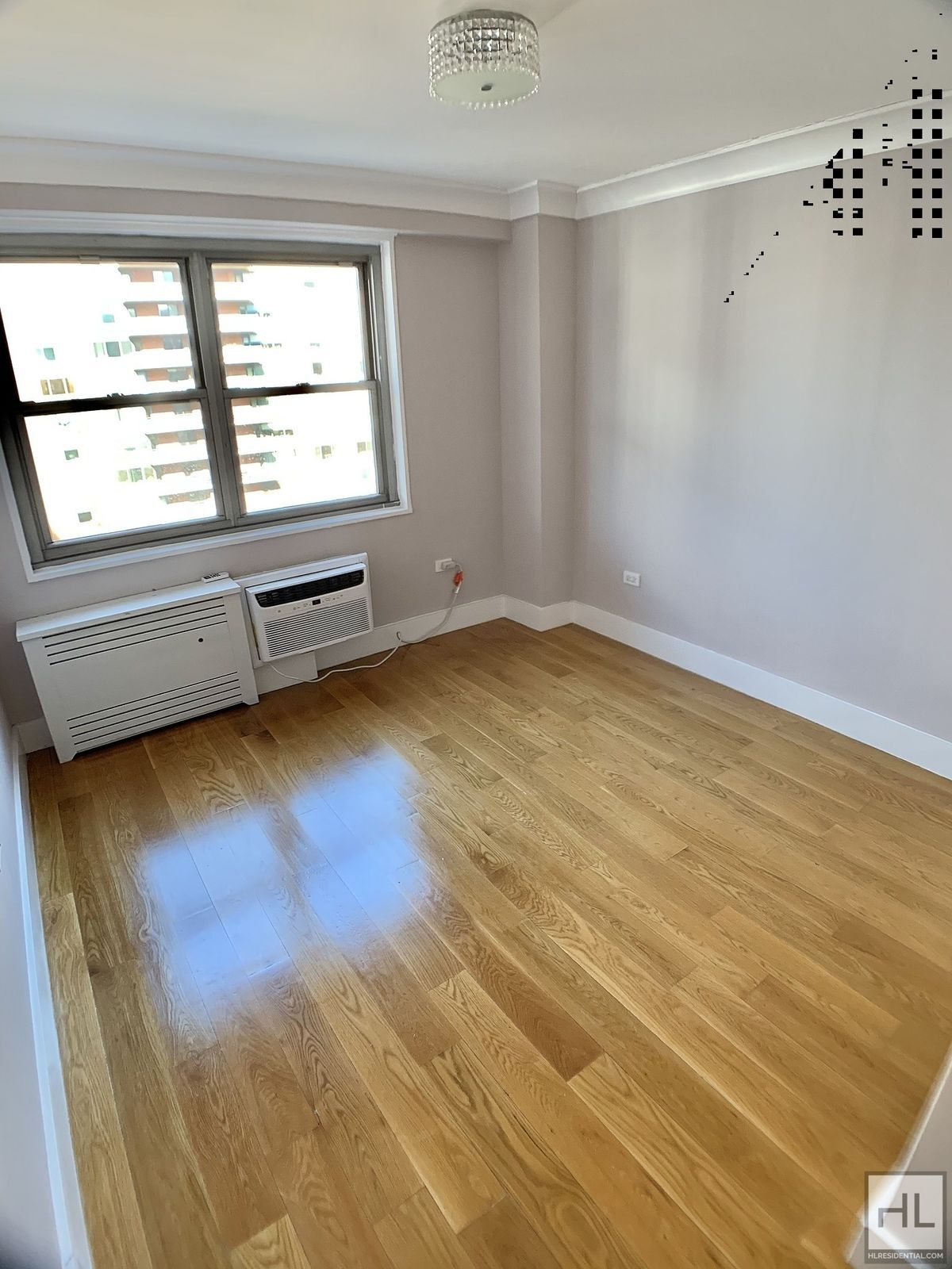 Building Photo - NO FEE 3 bedroom 2 bathroom with washer and dryer and Balcony / West 97th Street