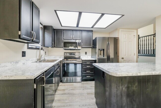 Building Photo - 3222 Flintbrook Cir