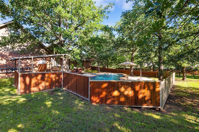 Building Photo - 19 Shady Creek Ln