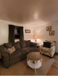 Building Photo - 56 Klaum Ave