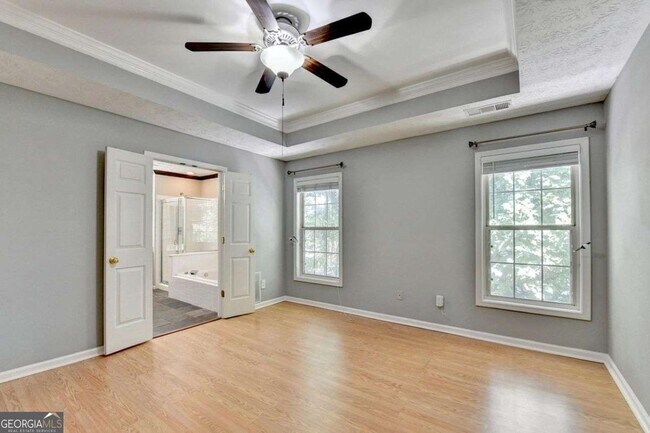 Building Photo - 2915 White Blossom Ln