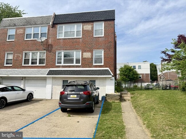 Building Photo - 10838 Lockart Ct