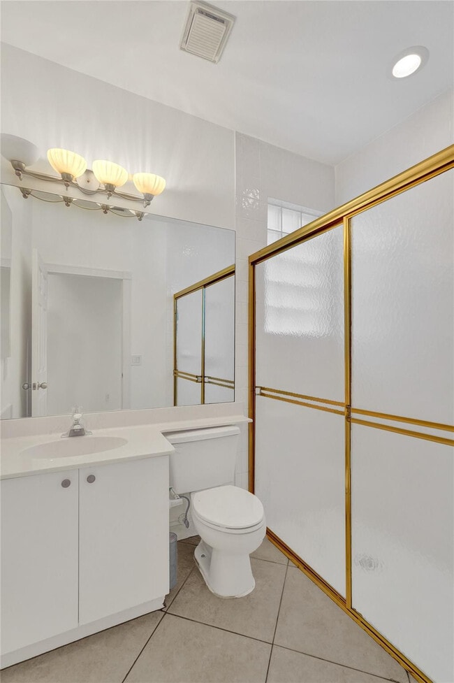 Building Photo - 10902 Tamoron Ln