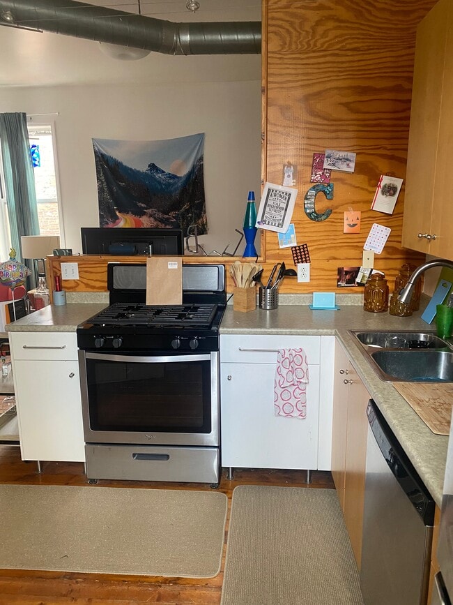 Building Photo - 5170 Butler St