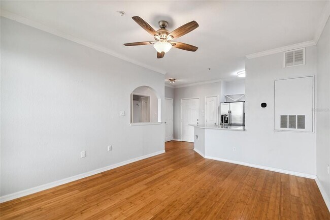 Building Photo - 5000 Culbreath Key Way