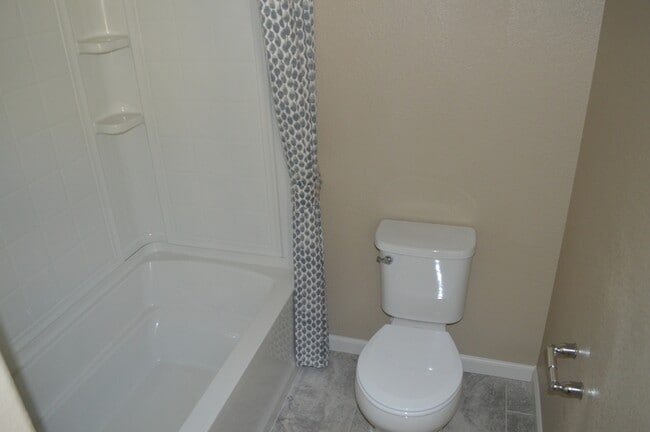 Building Photo - 8876 Ariston Ln