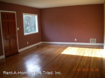 Building Photo - 3 br, 1 bath House - 2942 Isaac's Place