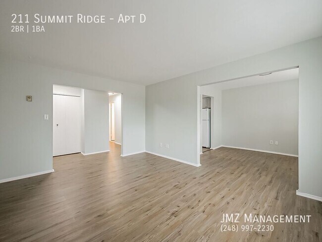 Building Photo - 211 Summit Ridge-Apt D