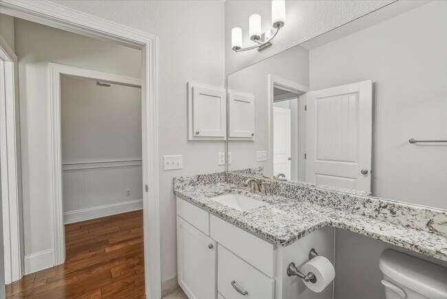 Building Photo - 1743 Brush Hill Rd