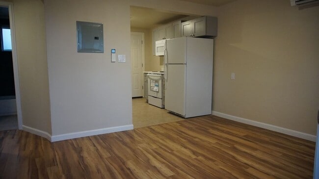 Building Photo - 3075 Zuni St