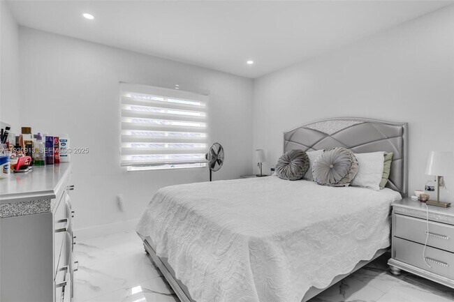 Building Photo - 20823 SW 126th Ct