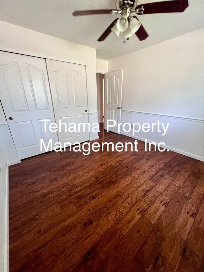 Building Photo - Charming 3 bedroom 2 bath home in the Coun...