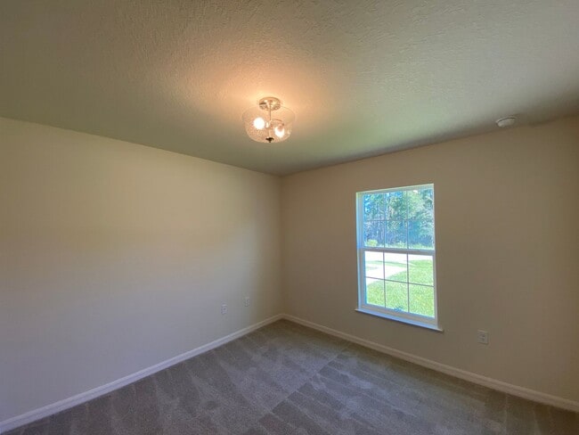 Building Photo - Desirable Citrus Springs Neighborhood 4/2/2 *WON'T LAST*