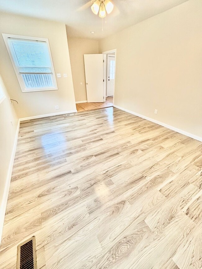 Building Photo - The "More Room to Roam" House: 4 Beds, 2 B...